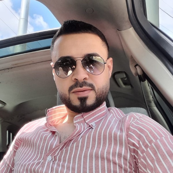 عمر ابو طوق